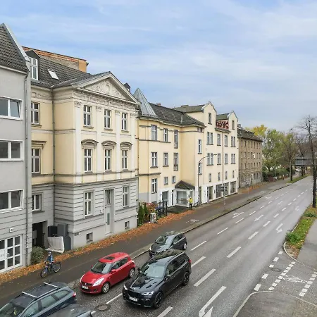 Geraeumiges Mit Stadtblick In Zentraler Lage Potsdams Poczdam